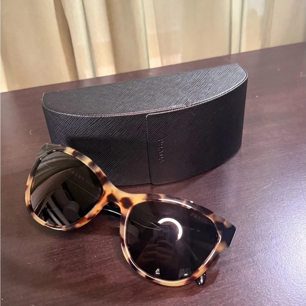 Prada Tortoiseshell Sunglasses with Black Lenses - Picture 3 of 8